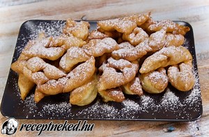 Klasszikus csöröge recept Receptneked konyhájából - Receptneked.hu