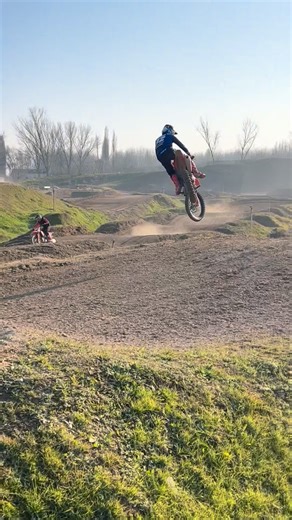 Elia Sammartin on Instagram: "Today Mantova 🛠️ 📹: @crismore • • • @honda_redmoto - @bikersracingteam- @motoclub_gaerne - @araieu - @_hyfly_ - @margrafspa - @viboitaly - @essemmeserramenti - #cam - @bassanina_baking_art - @impresa_edile_santoni - @fivegloves - @borillioffroadpark - #consulentiassicuratoriLagnerinieGaleazzi - @donjoyracing - @almasportlab - @molinosalvato1950 - @claudiomatteotti_mc_house - @circuitequipment_ - @official_technomousse - @bici_piazza - @marchaldfilter
