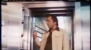 Watch vintage Johnny Bench ads for Fifth Third