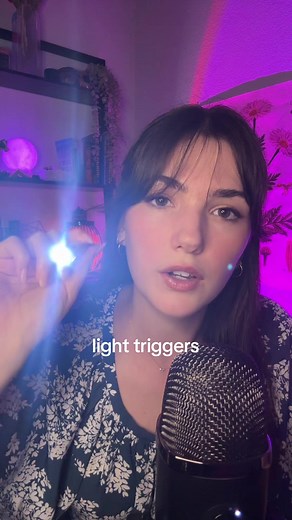Watch Your Pupils: Light Triggers for ASMR Eye Exam