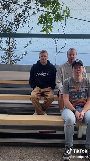 Another try not to laugh challenge and these noises just 🥴 #nztiktok #nz #challenge #laughandyoureout #makeanoise #trynottolaugh #trynottolaughchallenge