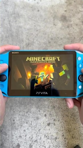 Surviving a night in Minecraft PS Vita!
