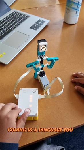 #fypシ゚viral #viral #viralvideo #4ir #midrand #mentor #Programing #southafrica #teacherlife #viraltiktok #readyforaproject