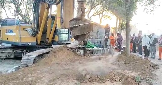 3 Days On, 5-Year-Old Still Stuck In Rajasthan Borewell, Piling Rig Deployed |