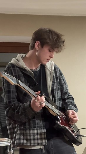 Tommy Richman - Million Dollar Baby Guitar Cover