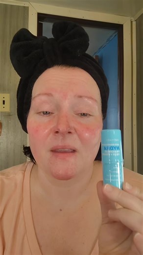 @wetnwildbeauty hit it out the park with this cooling hydra de puffer. This stuff is amazing! #newproduct #newmakeup #depuffer #skinlovingingredients #itsgood