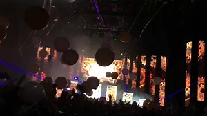 There is no debate. This is THE best NYE countdown song. | EDMTunes