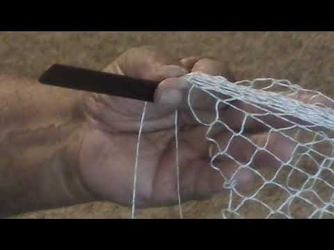 Making a braided Dacron shrimp cast net by hand.