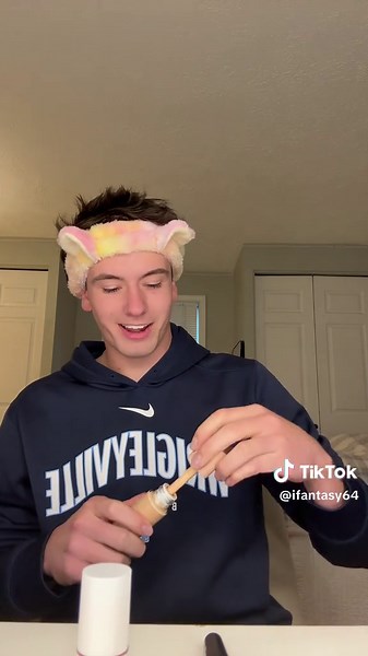 Fantasy Makeup Ideas for Singles