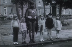 #OnThisDay in 1967, Adam West, star of the late 1960’s ‘Batman’ television series, filmed this safety ad in London to teach British children how to cross the street safely using the Kerb Drill from the UK’s Green Cross Code.✌🏽💛🦇📺 | History of The Batman