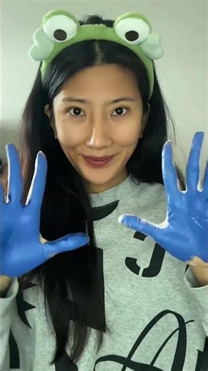 Hand-Rub the Blues Transition Makeup Tutorial