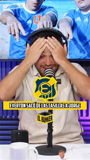 DAP Media / Sports on Instagram: "JORGE NO RESISTIÓ 🟡🔵/ #ElBúnker (Ver programa en LINK de historias destacadas) ⚠️ El Búnker, todos los jueves y domingo a las 20.00 hrs con @jorge_pizarro18 @cdonosos @quintanachile @_mandreva_ #chileanpremier #futbolchileno #everton #colocolo"