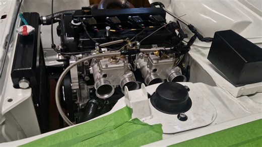 Upon popular demand, here is the dyno video of 2.5 Duratec with VVT. All mapped on DTAFast T4 ecu for the VVT. That took a great deal of work between us and dta but once the control was established it was easy to dial in the gains. The induction was the Heritage bodies from Jenvey they work such a treat This will be a real handful | AP Racing Engines Ltd