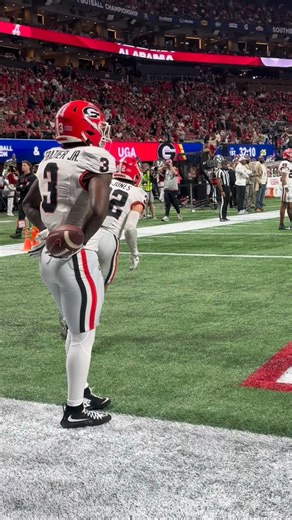 Bulldawg Illustrated on Instagram: "RBs getting ready. #GoDawgs #SECChampionship"