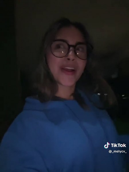 alvarito le dio like a un video mío, ya chao