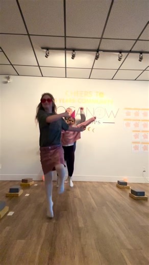 That was a weekend for the books!🥳 Perhaps in a time where the world feels unpredictable and complicated we needed connection & community more than ever💫 Or maybe we were all inspired to share the gratitude we feel for this safe space and all the kind people who move through it✨ Bottom line, there was A TON, like an abundance of love & appreciation flowing through all three days we celebrated♥️ With 200 people joining the party, it feels like we blew the roof off the studio walls with all that