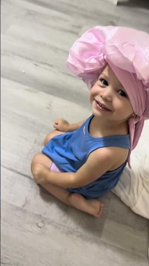 Daughter surprise dad with her new hair and he does this