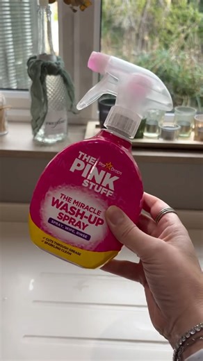 Hannah Cooper on Instagram: "Pink Stuff washing up spray isn’t just for dishes… it’s basically my little multi-surface secret weapon 😮‍💨✨ From the washing machine drawer ➝ oven racks ➝ windows ➝ shower screen… she does it ALL. How do you use yours? Drop your best hack in the comments 👇 🩷 Save this for your next deep clean 🩷 Follow for more satisfying cleaning wins #PinkStuffClean #CleaningHacks #CleanTokUK #DeepCleanMotivation #HomeCleaningTips"