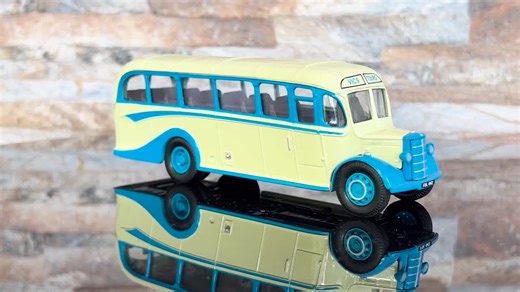 Bedford OB Coach, Vintage Diecast Bus, 1/50 Scale Model Bus, Old Classic Bus, Collection Item, Die Cast Model, Bedford, Island Transport - Etsy