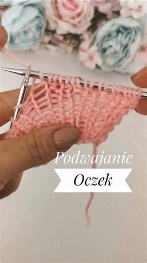 House Of Kaja | Jaki jest Twój ulubiony sposób na podwajanie oczek? Ja mam kilka. Jednym z nich jest wyciąganie dodatkowego oczka z poziomej nici pomiędzy... | Instagram