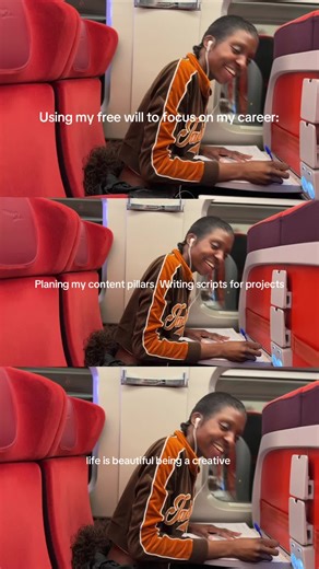 I blossom every time I write projects. Talking to my creative friends about projects we will realise this year. I feel alive, awake, happy .