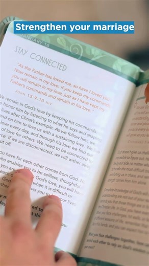 A Little We Time with God: 365 Daily Devotions for Couples 💍📖