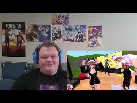 Fredbear Chases People in VRChat - Cyber Chimp Fast Fredbear Reaction