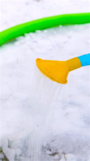 Make your own ice rink in the backyard | 5-Minute Crafts Men