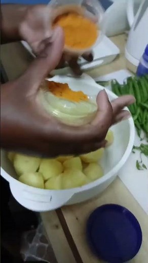 how to make perfect roast potatoes 🥔