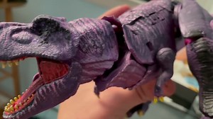 #BeastWars #Transformers Customs Y’know, Beast Wars fans are particular about their toys. We want them perfect and are not afraid to apply some artistry to the toys to make improvements. Even us, here at unicron.com, our site got its start (1997) by posting photos of kitbash/customizations we made back in the day. More and more, I’m seeing fans adding paint or customizing their #WarForCybertron Kingdom figures to bring them to life. (Several other photos from various artists shared in the commen