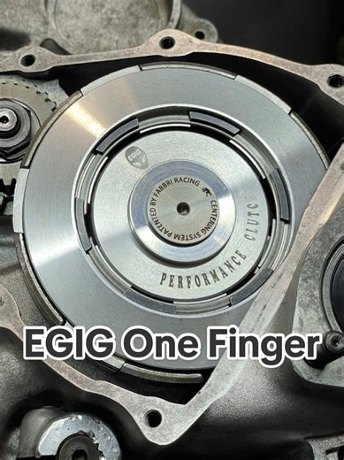 1987 Vespa PK 50 XL: заміна стандартного зчеплення на EGIG One Finger. #fnnbnn #10inchgarage #vespapk #egigperformance #vmckappa58 @Egigperformance.official @VMC Racing