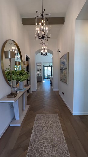 33K views · 1K reactions | Such a beautiful home decoration ! ✨殺 #homedecor #interiordesign #homedesign #decorating #homedecoration #interiorstyle #designinspiration #moderninteriors #homestyling #interiordecorating #interior123 #homedecorideas #interiorwarrior #designerhomes | Rylight | Facebook