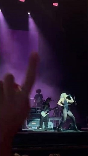 Miley Cyrus ‘The Climb’ Live at Lollapalooza Brazil 2022