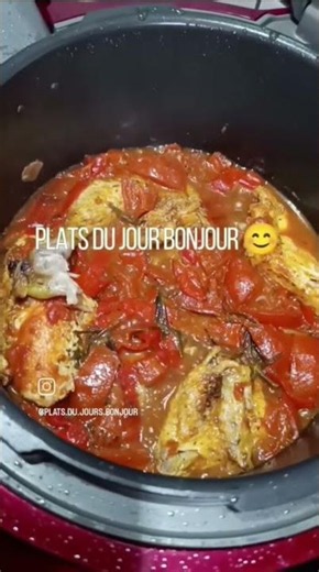 🍗 Aujourd'hui, je te partage mon poulet basquaise au Cookeo ! 🌶️🍅