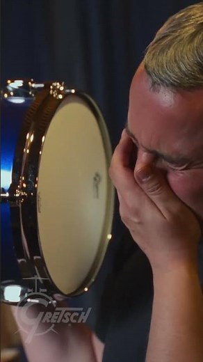 Felix M. Lehrmann unboxes his new USA Custom