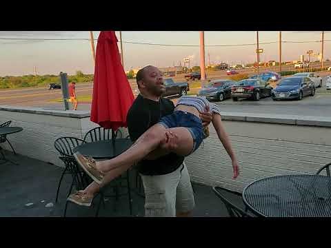 Street Master Hypnotist Mr P just playing pt 2