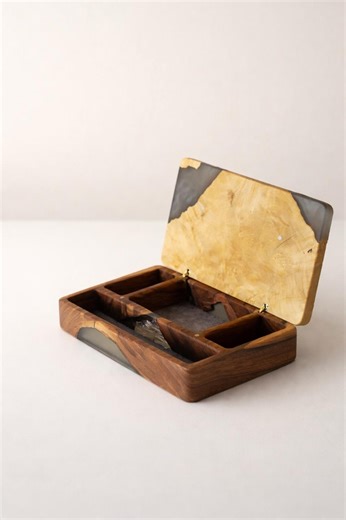 Personalized Wooden Keepsake Box | Custom Memory Box | Spring Gift for Her | Graduation 2025 Keepsake | Handmade Walnut Box - Etsy