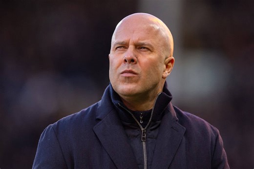 “I didn’t change” – Slot defends philosophy amid identity scrutiny