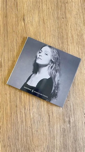 Madonna: Veronica Electronica (2025)