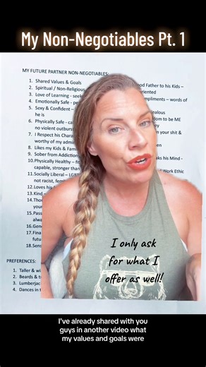 #greenscreen #dating #datinglife #datingover40 #knowyourworth #nonnegotiables #futurepartner | Hope with Holly