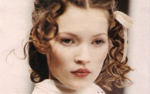 她，改变了一个时代的审美，麦昆最爱超模——凯特摩丝 Kate Moss