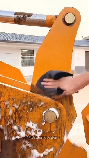 Comment for link 😊👍 Rust Remover Spray #rustremover #remover #cleaninghacks #spray #besthomegadgets | Best unique items