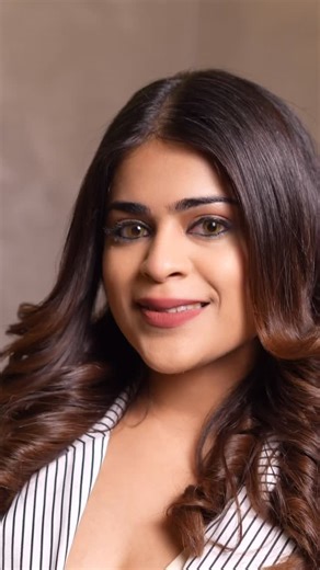 Shivangi Kohli | My look is never complete without these Coloured Contact Lenses, and Freshlook has been my forever favorite. But finding them last-minute... | Instagram