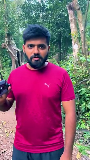 For more information about drone check caption 👇🏻 . The dual-camera Drone Garuda 1080 stability-centric design makes it perfect for flying indoors and outdoors for an exceptional flying experience. Note: These drones are not intended for professional or commercial use. They are designed for recreational and entertainment purposes. . The dual-camera Drone Garuda 1080 stability-centric design makes it perfect for flying indoors and outdoors for an exceptional flying experience. 1080p 720p Dual C