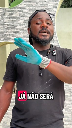 É ASSIM QUE SE FAZ #sofiasart7 #Ripados #painel #moldurasboiseries #Tetofalsoempladur #Portões #Pinturas #Promoção CEO @fredericovicente | Projecto Sofias Art