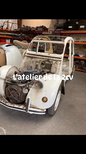 Restauration complète 2cv6 démontage #atelierdela2cv #latelierdela2cv #restauration2cv #mariage2cv #restaurationmehari #pieces2cv #location2cv #2cv6 #mehari #grasse | L'atelier de la 2cv