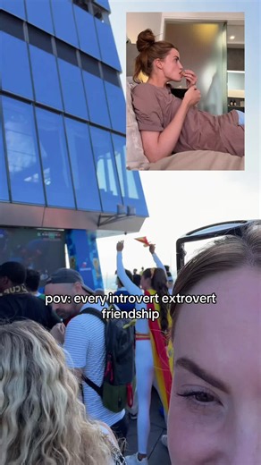 Introvert vs Extrovert: Which Friend Are You on an American Airlines Flight?