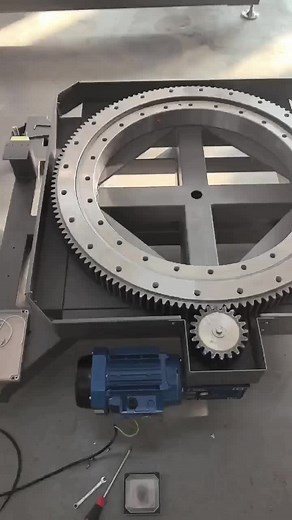 Worm Gear Reducer Applications: What This Gearbox Drives