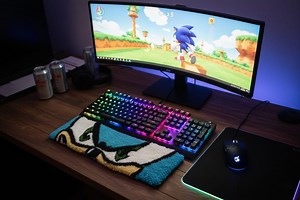 Tufted Keyboard Rug – Custom Gamer Desk Mat – Handmade Keyboard Wrist Rest - Etsy