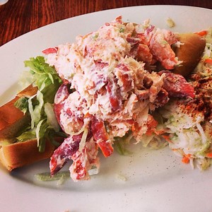 Top 10 Restaurants in Stonington and Mystic According to TripAdvisor: Do You Agree?